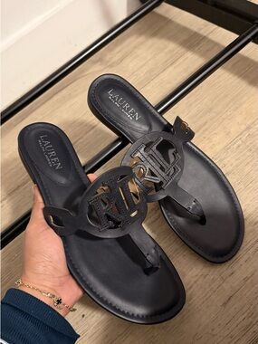 Lauren Ralph Lauren Black Logo Thong Sandals